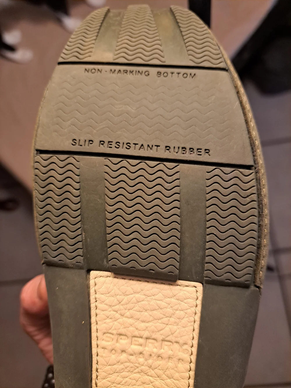 Sperry Olive Suede Moccasin Boat Shoes with Tan Laces Size 7.5